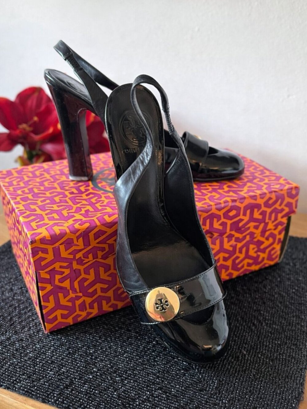 Tory Burch Patent Leather Slingback Heels with Gold Classic Logo